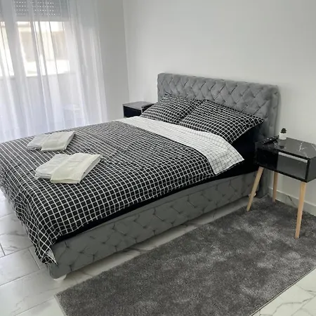 Apartment Kia